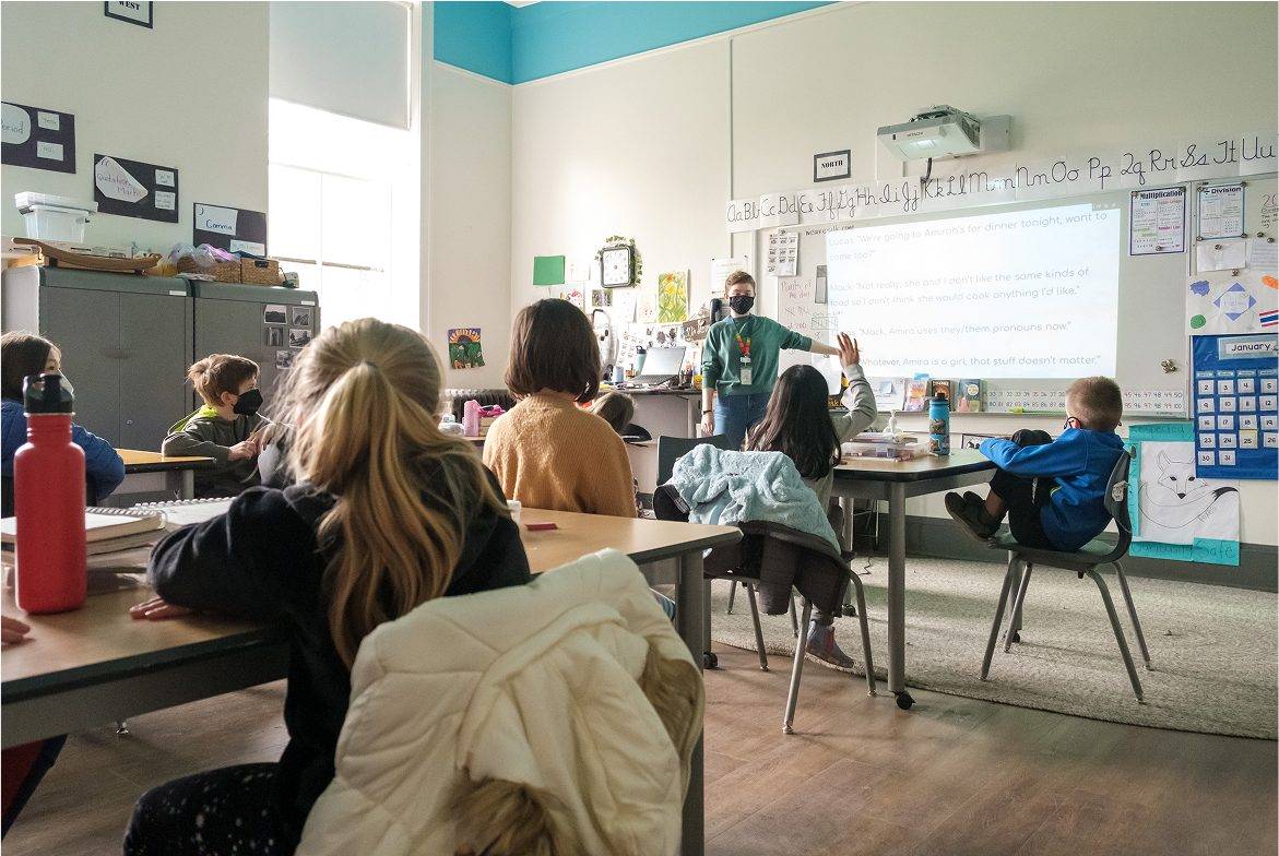 September Calendar Phone Wallpaper | EntheosWeb, image size:1171x784