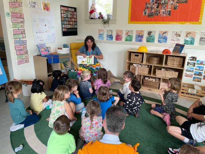 spanish class with students