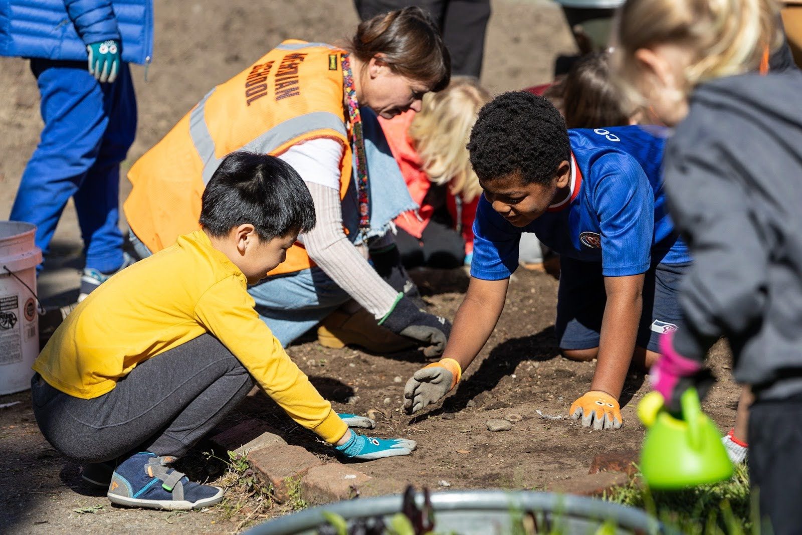 students gardening